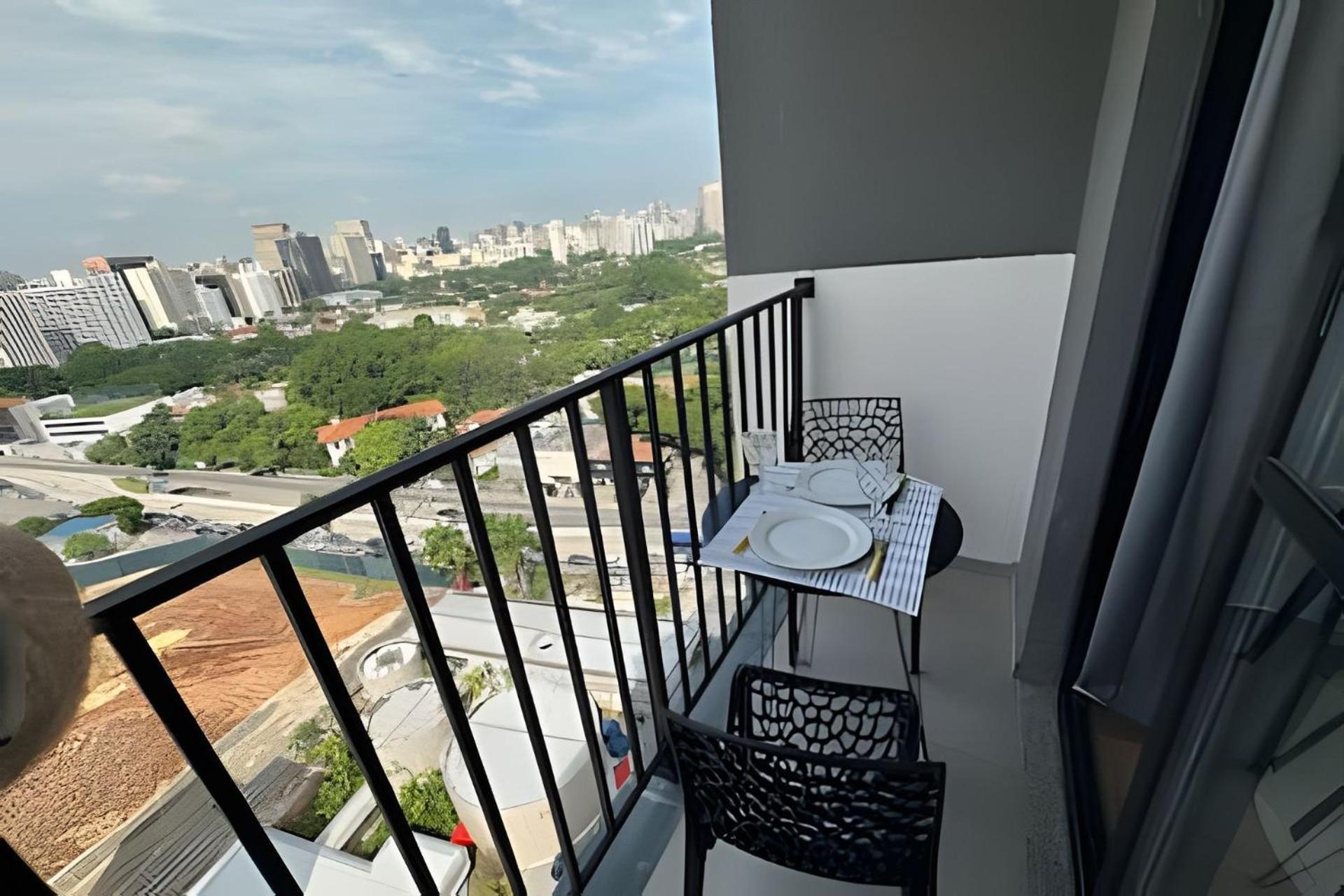 Ap Vibe Pinheiros Cd 1806 * São Paulo